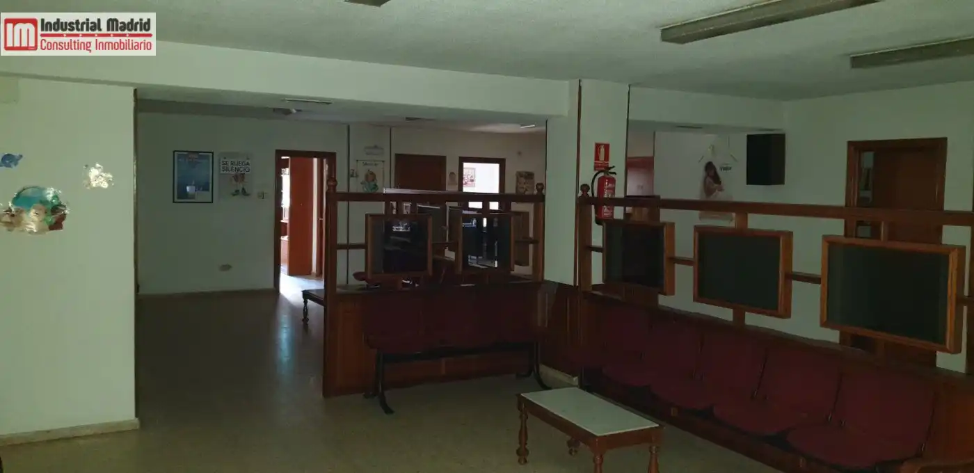 Local comercial en venda a Centro, imagen 3