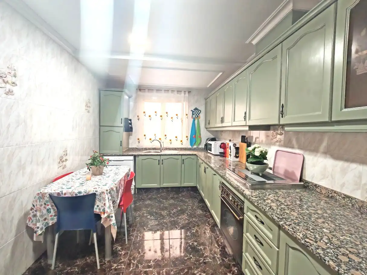 Kitchen of Flat for rent in Elche / Elx  with Air Conditioner, Terrace and Furnished