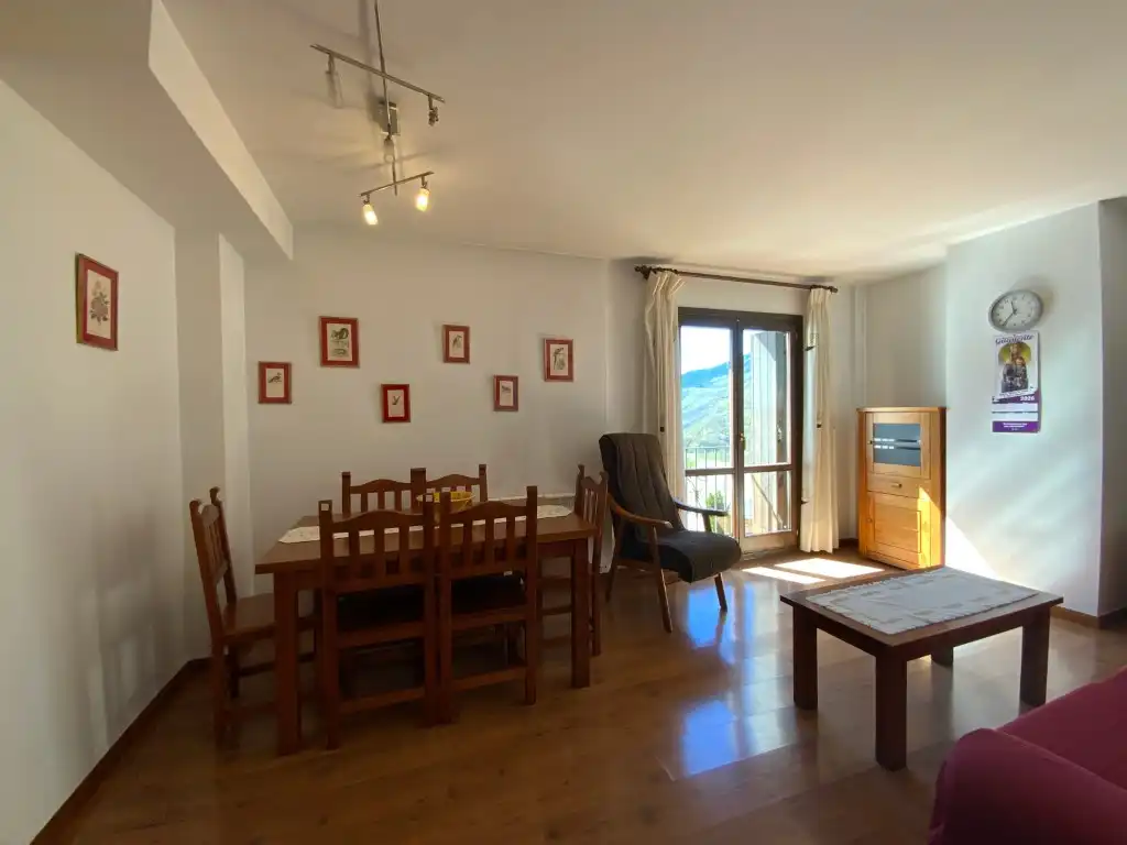 Comedor de Apartamento en venta en Sahún con Balcón