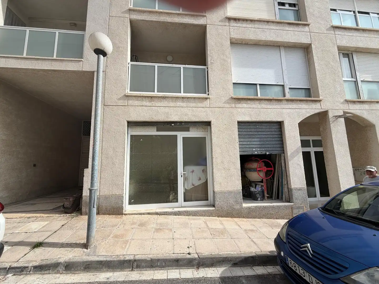 Local en venta en Els Masos - Els Garrofers