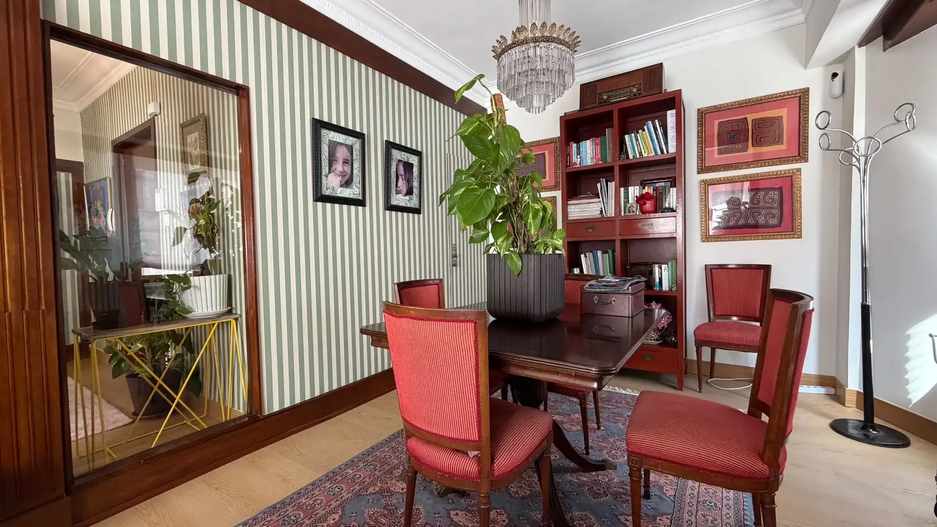 Dining room of Flat for sale in Indautxu