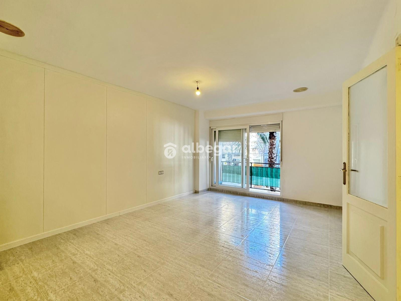 Exterior view of Flat for sale in  Valencia Capital  with Terrace and Balcony