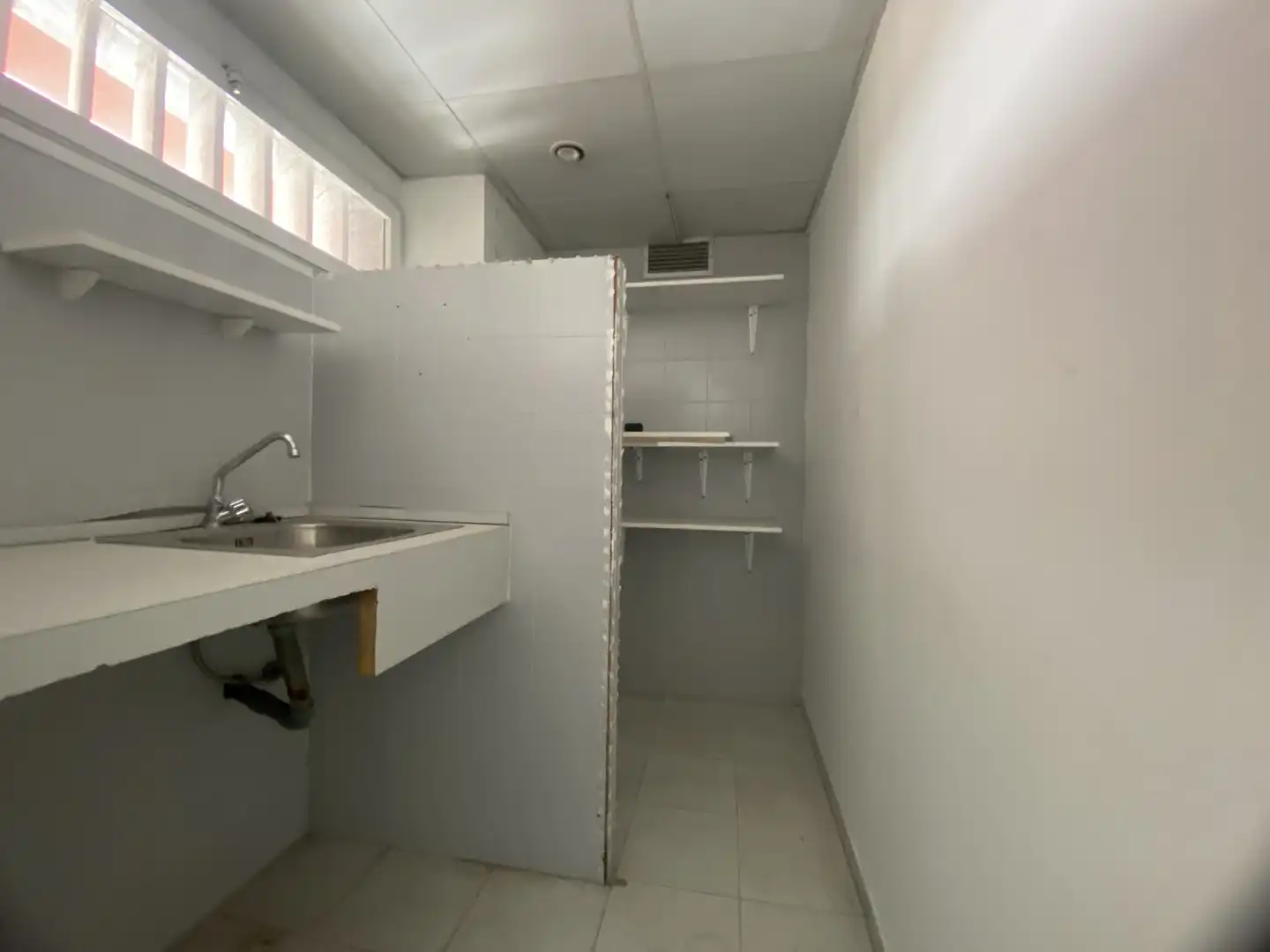 Local comercial en alquiler en Calle Don Pedro Infinito 153, imagen 15