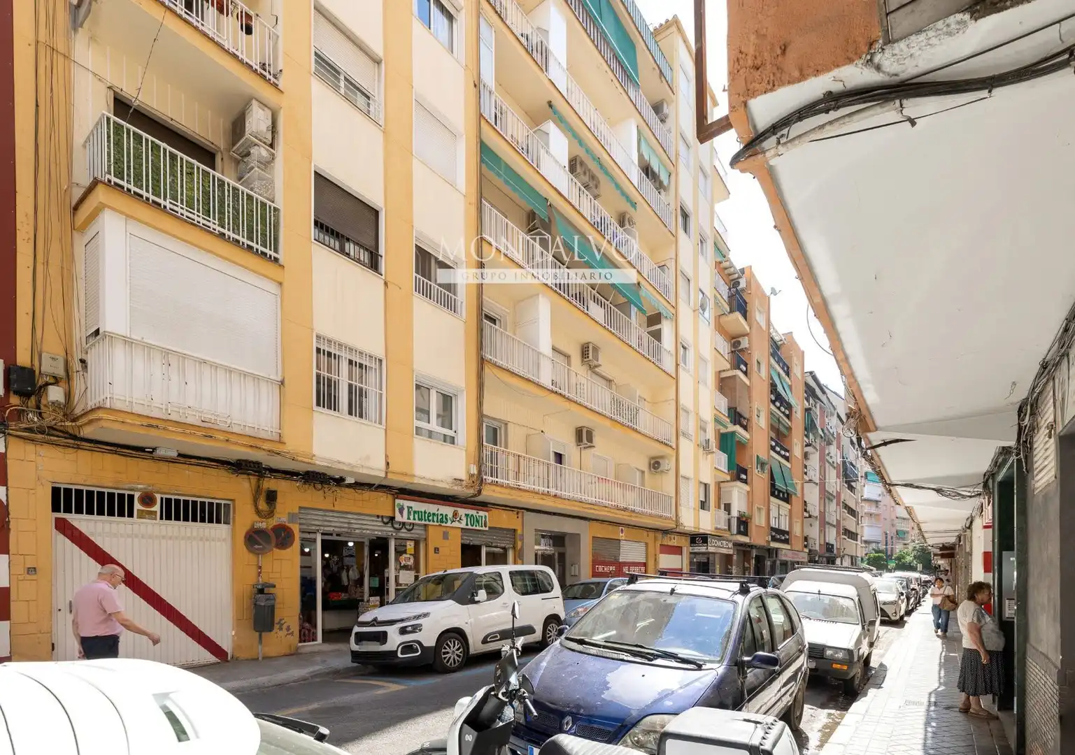Außenansicht von Wohnung zur Miete in Granada mit Terrasse und Möbliert