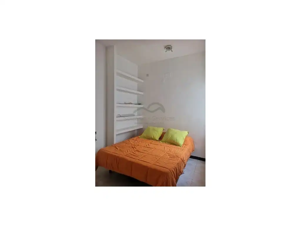 Dormitori de Apartament en venda en Ronda