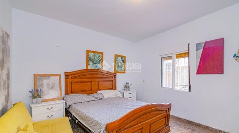 Foto 2 de Casa adosada en venta en Loja, Granada