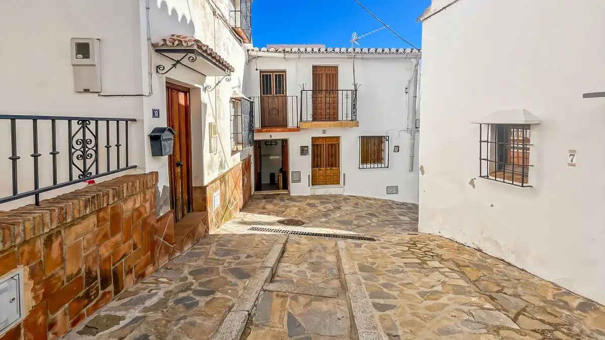 Exterior view of Detached homes for sale in Comares