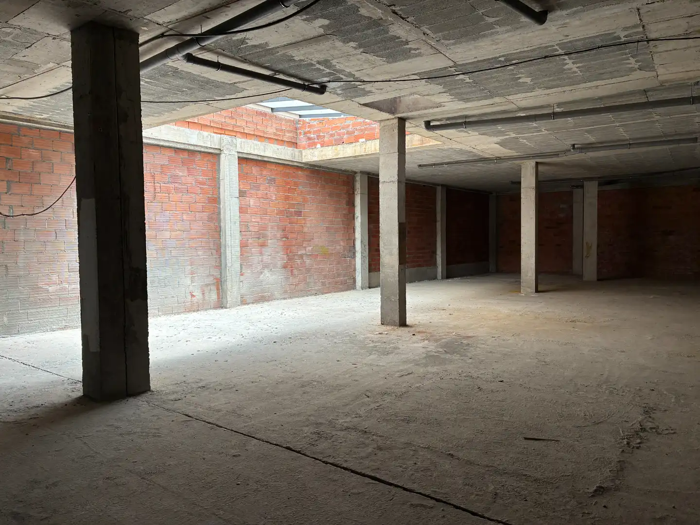 Local comercial en venta en Avenida Rodrigo de Mendoza, imagen 2