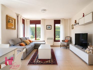 Villa con piscina in vendita a Lliçà de Vall