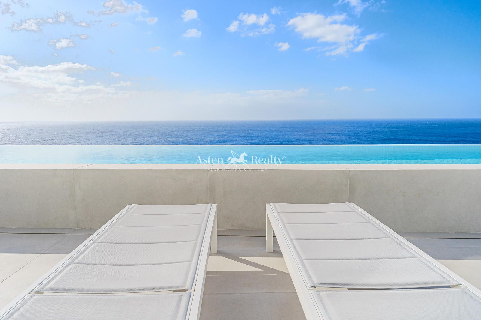 Terrace of House or chalet for sale in  Santa Cruz de Tenerife Capital  with Air Conditioner, Heating and Terrace