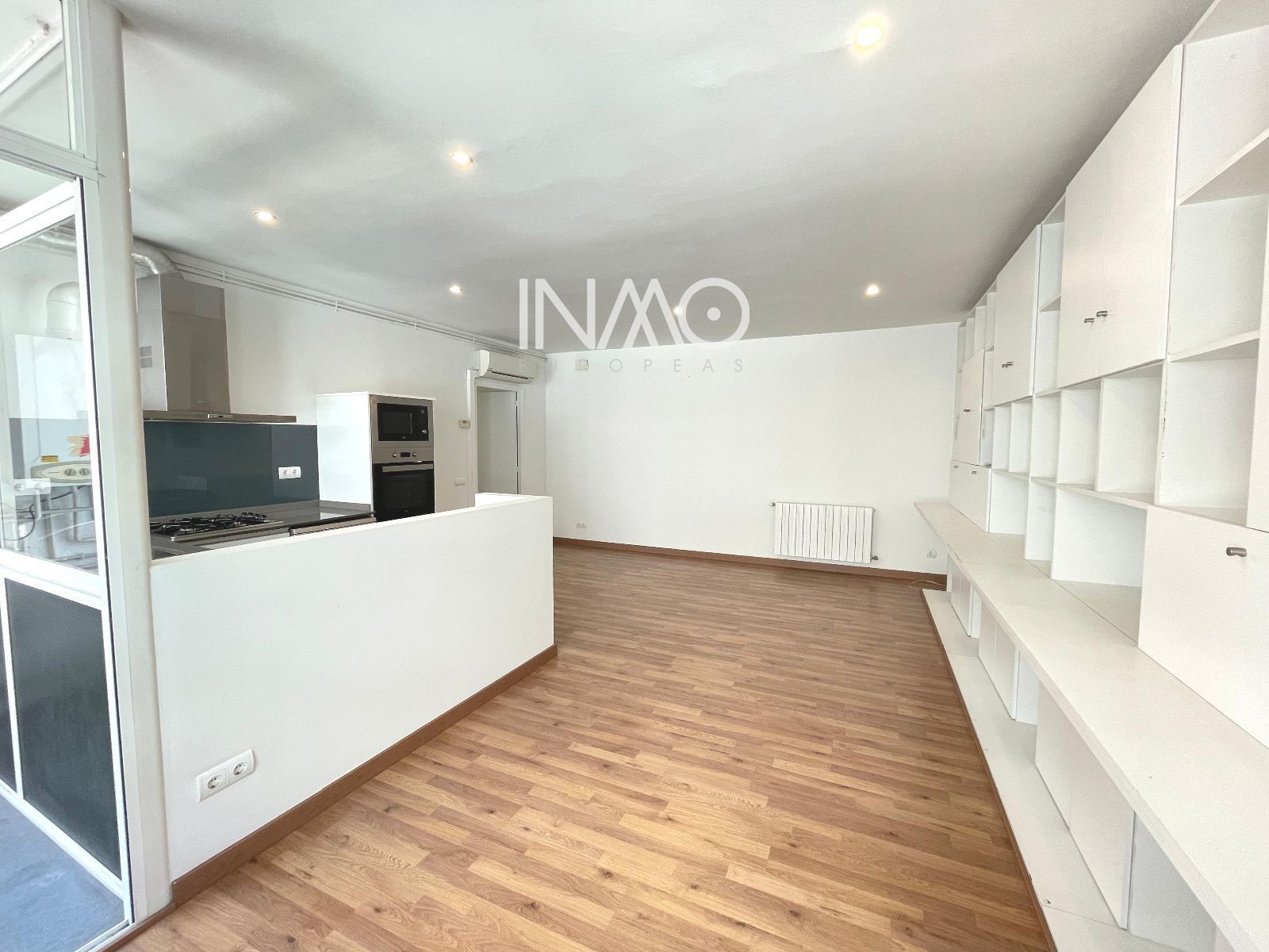 Living room of Flat for sale in Rubí  with Air Conditioner, Heating and Terrace
