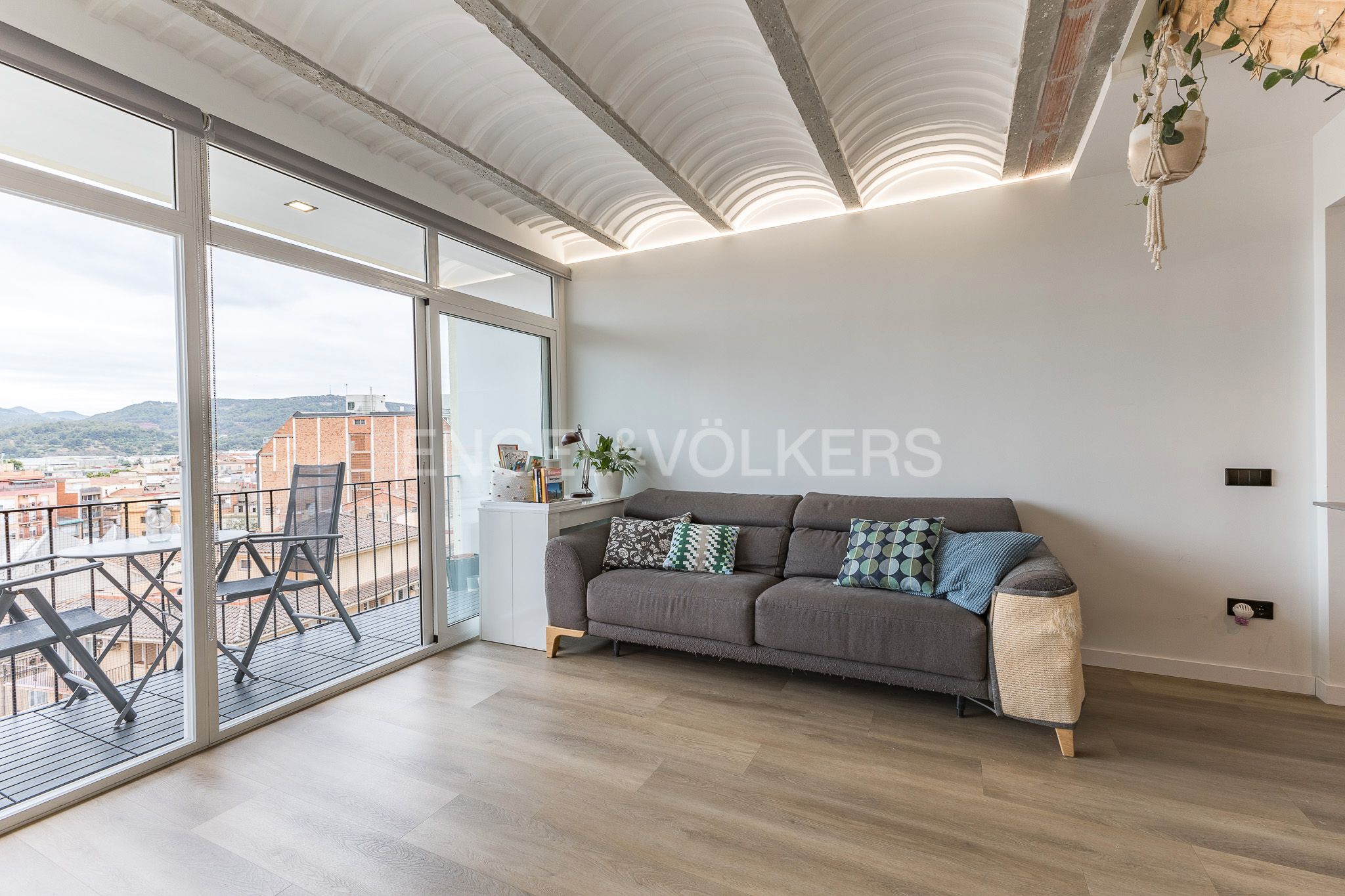 Living room of Duplex for sale in Molins de Rei  with Air Conditioner, Heating and Parquet flooring