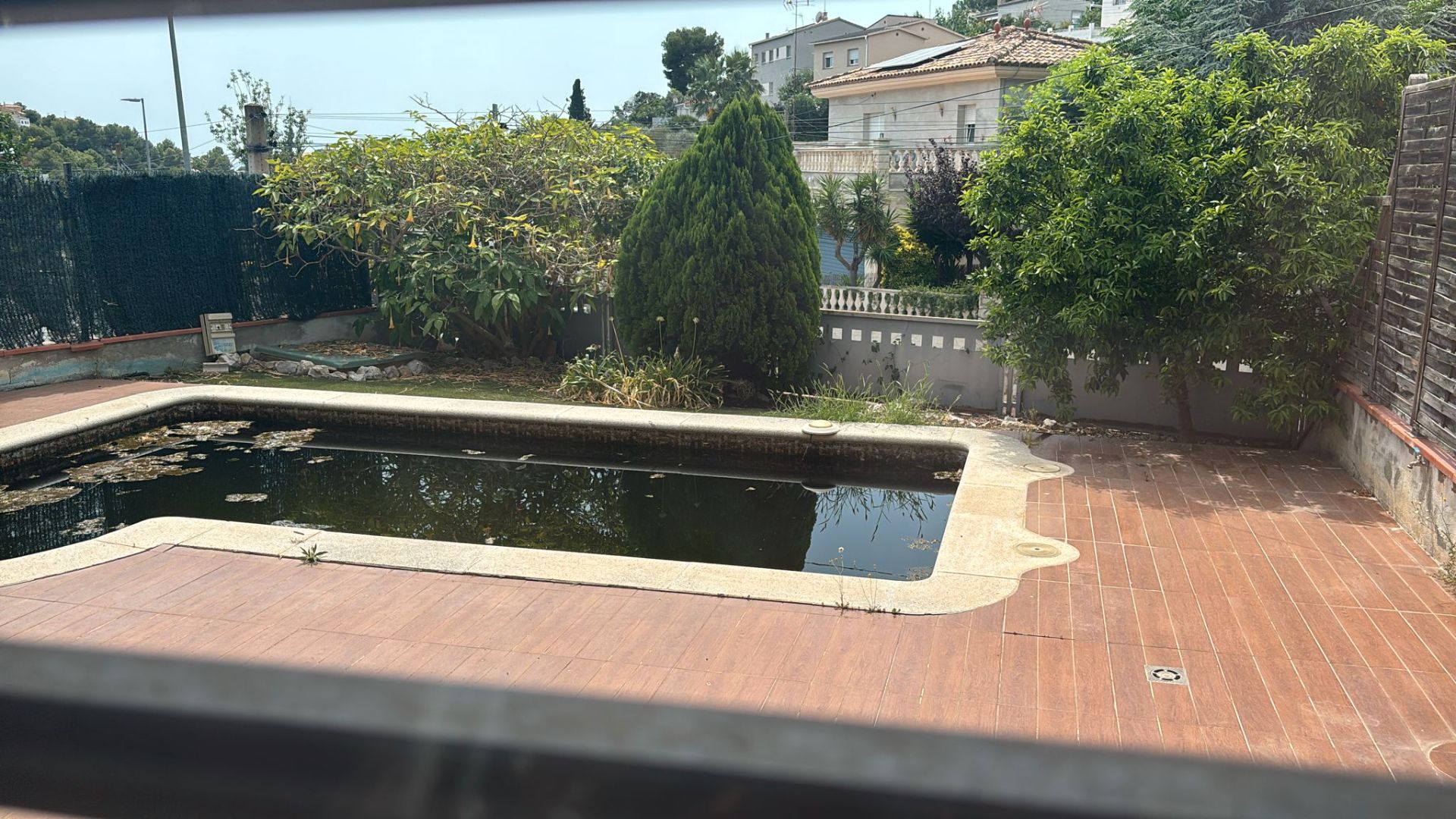 Swimming pool of House or chalet for sale in Calafell