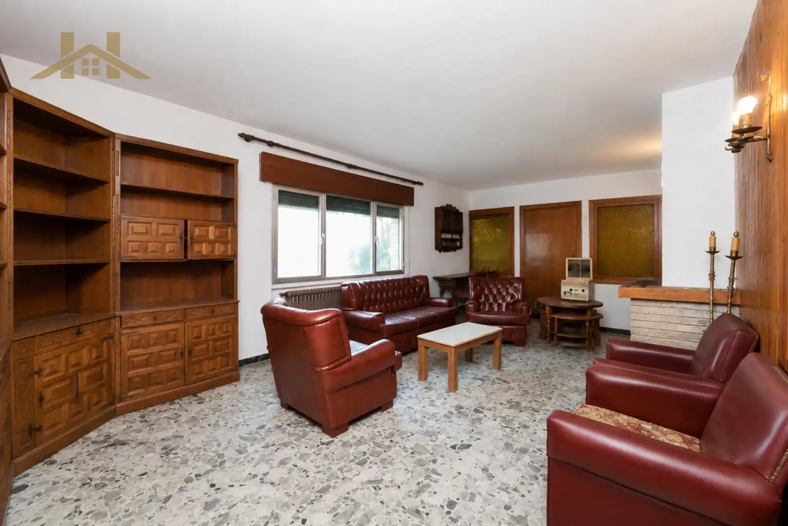 Detached house with pool for sale in Calypo Fado