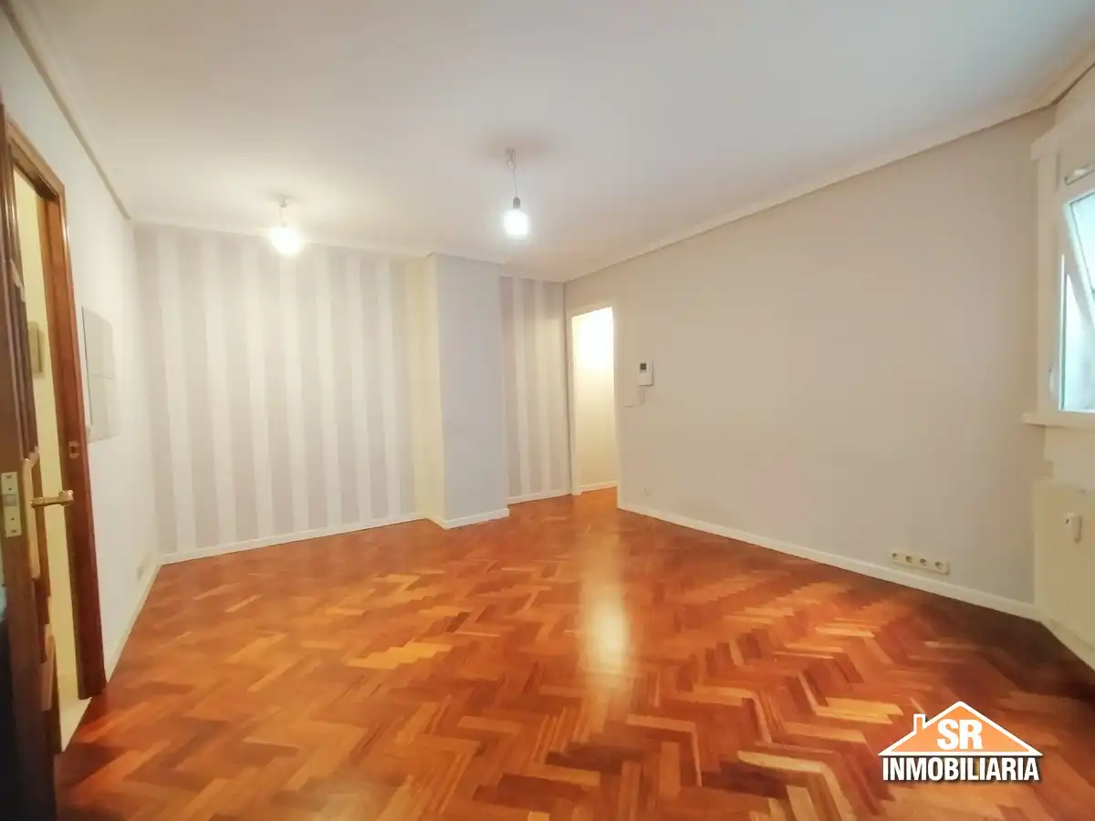 Apartments for rent in A Coruña Capital   with Heating, Oven and Washing machine