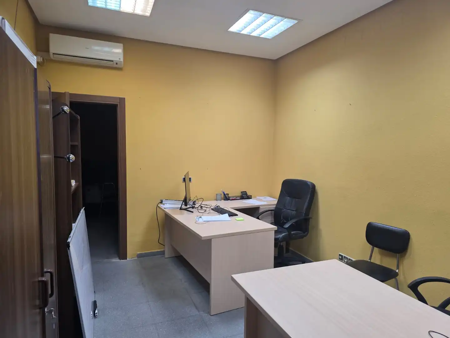 Nau industrial de lloguer en Alcalá de Guadaira amb Calefacció