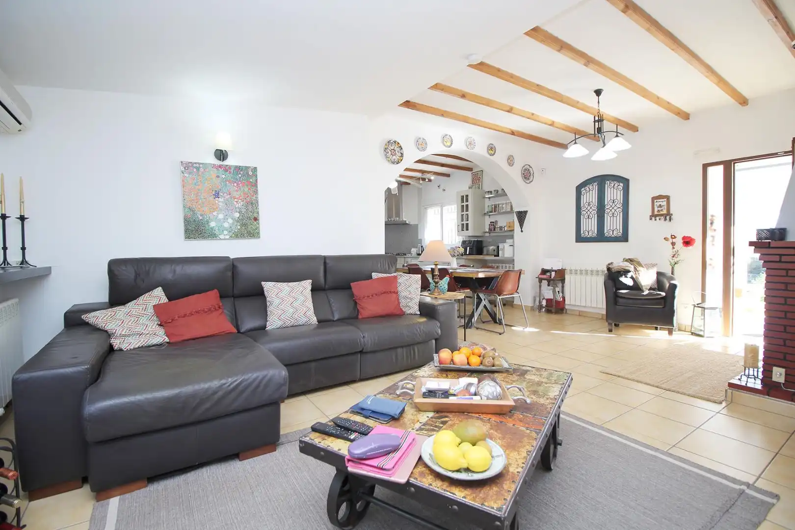 Sala de estar de Casa o chalet en venta en Almogía con Aire acondicionado, Calefacción y Jardín privado