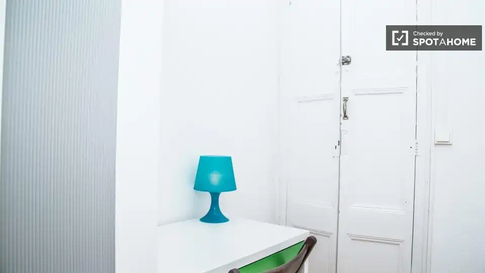 Room in Barcelona, Barcelona