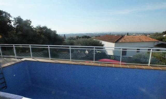 Casa adosada en Venta en Nord