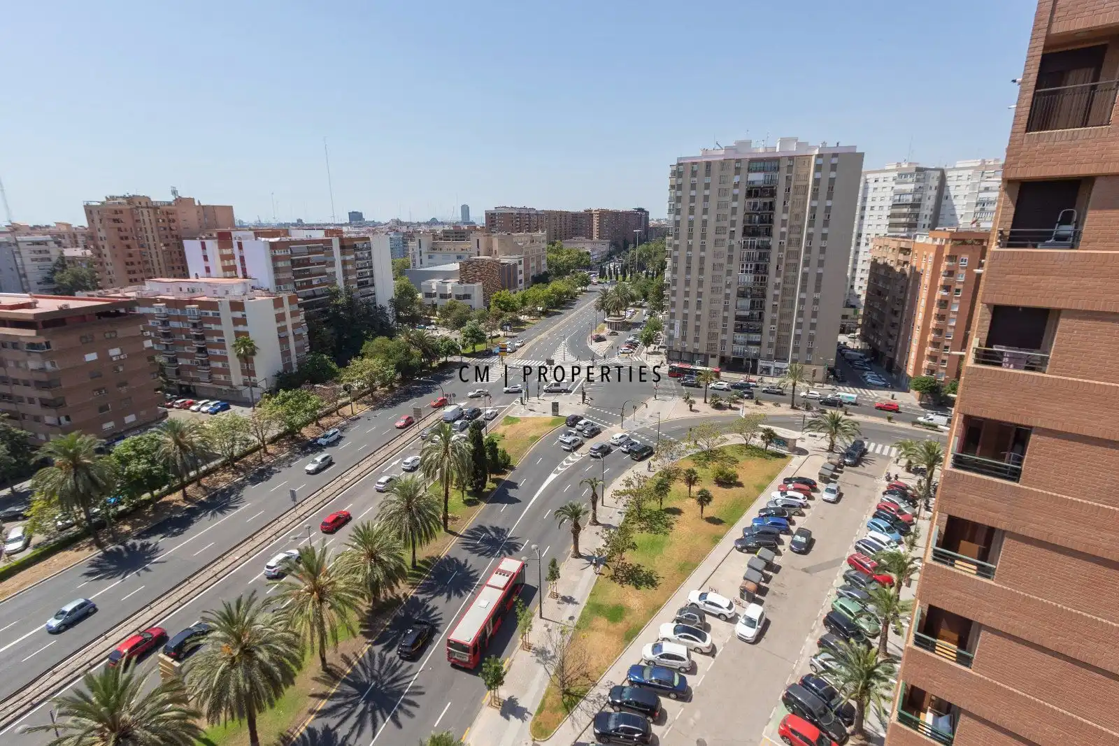 Exterior view of Flat for rent in Valencia  with Air Conditioner, Heating and Terrace