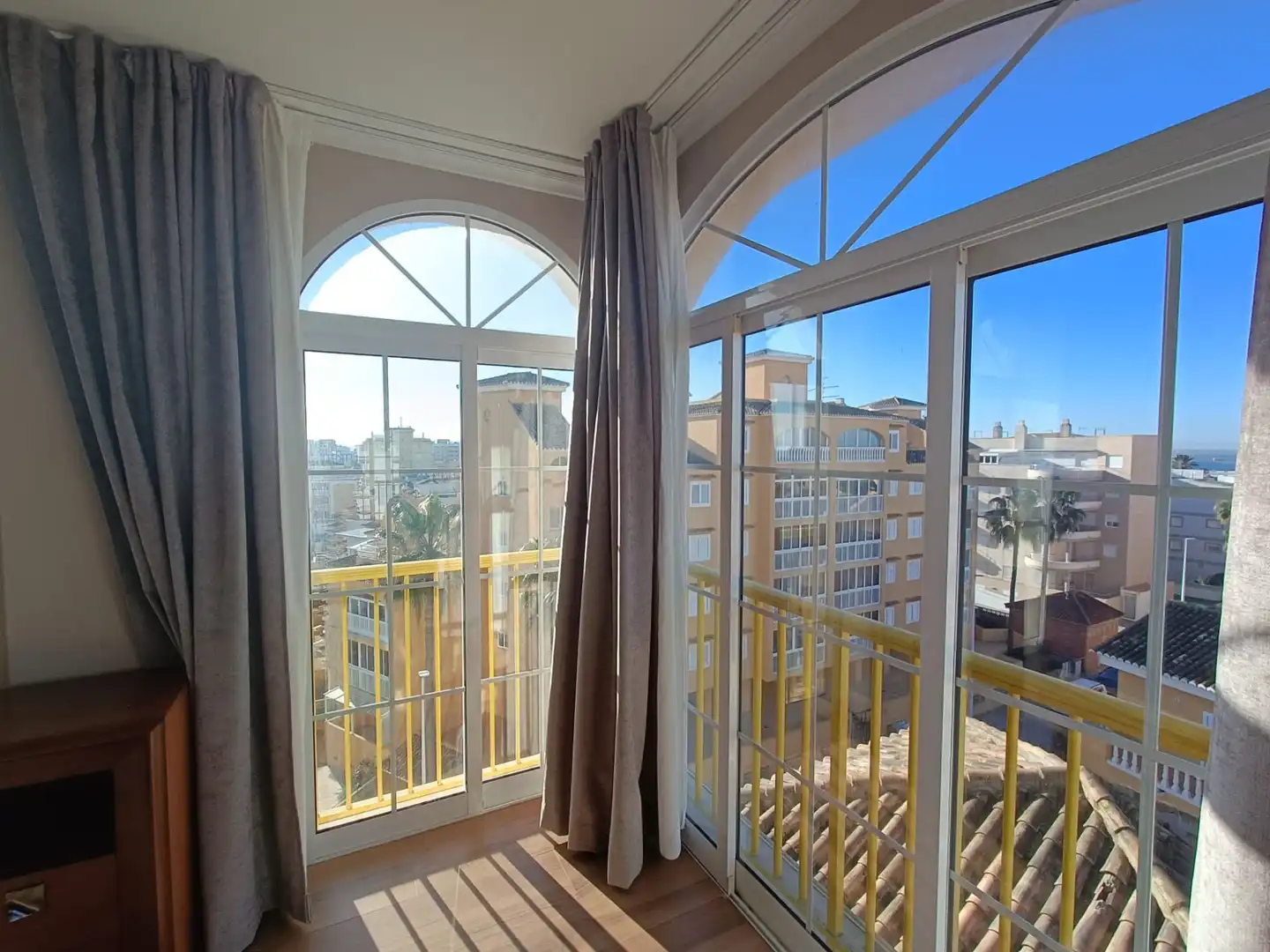 Habitación de Piso de alquiler en Sueca con Amueblado y Piscina comunitaria