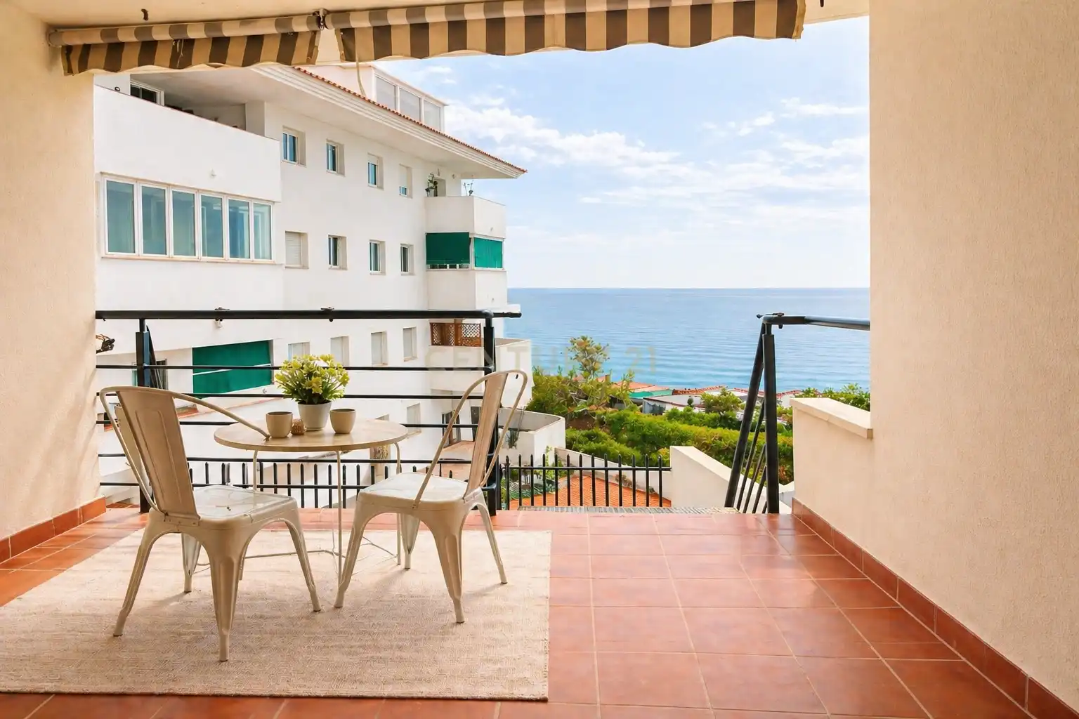 Terraza de Apartamento en venta en Fuengirola con Jardín privado, Trastero y Piscina