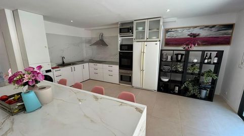 Casa reformada con patio y buhardilla, immagine 2