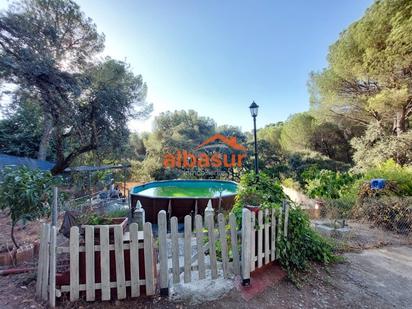 Vista exterior de Casa o xalet en venda en  Córdoba Capital amb Terrassa i Piscina