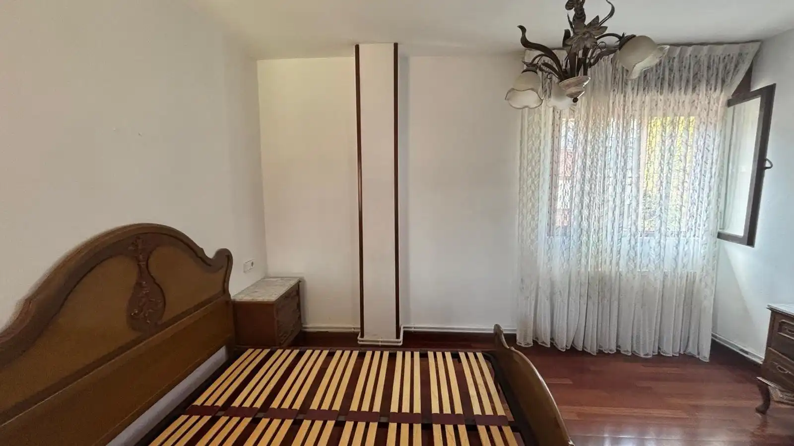 Schlafzimmer von Wohnung zum Verkauf in Rasines mit Heizung, Möbliert und Ofen