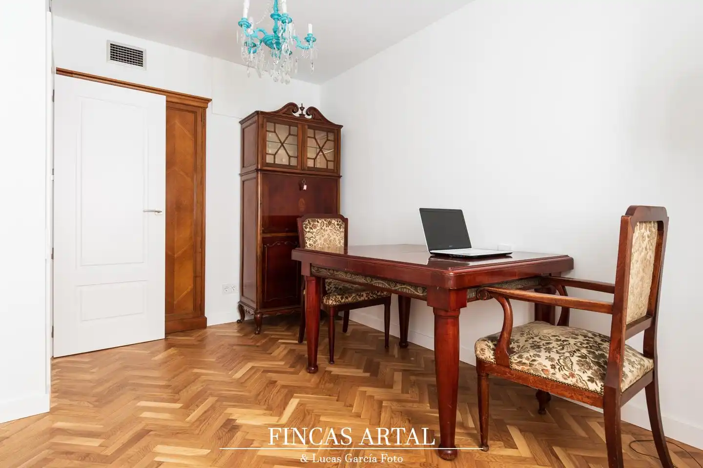 Menjador de Pis en venda en Zaragoza amb Aire condicionat, Calefacció i Parquet