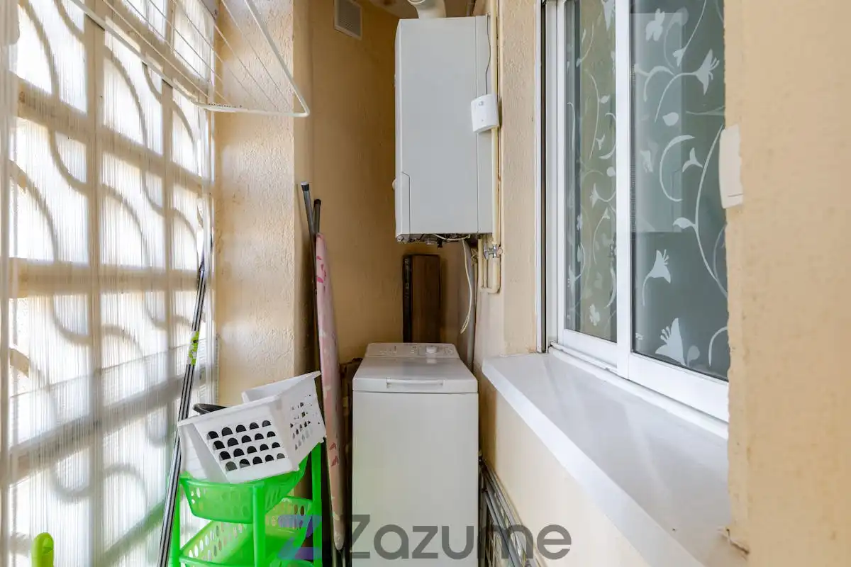 Balcony of Flat for rent in Madrid  with Air Conditioner, Heating and Furnished