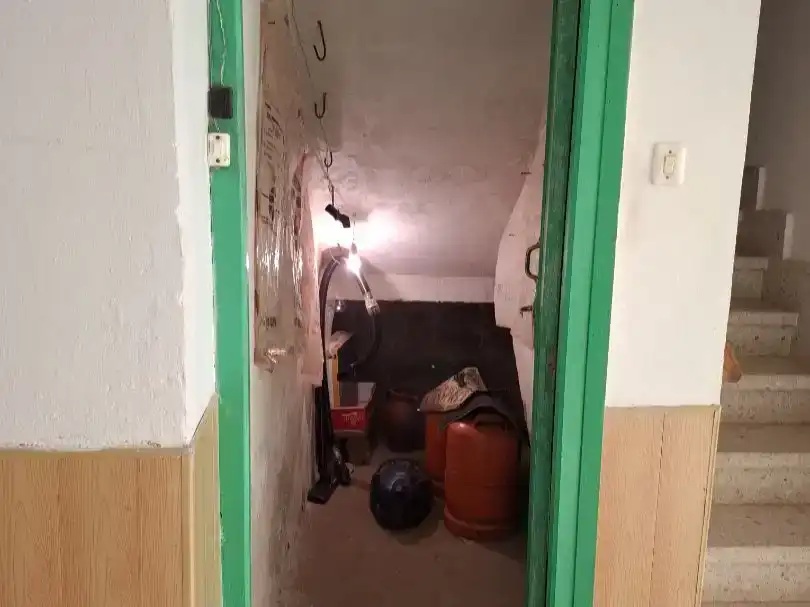 Casa adosada en venda en Ayoó de Vidriales