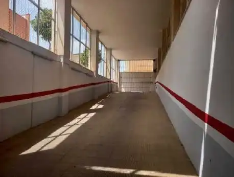 Garaje de alquiler en Avenida Universidad de Salamanca, 9, Zona Universitaria