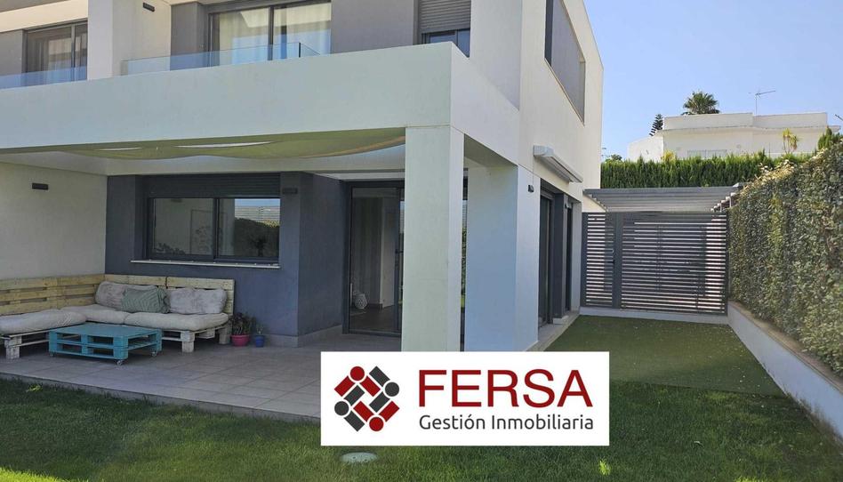 Foto 1 de Casa adosada de lloguer a Vistahermosa, Cádiz