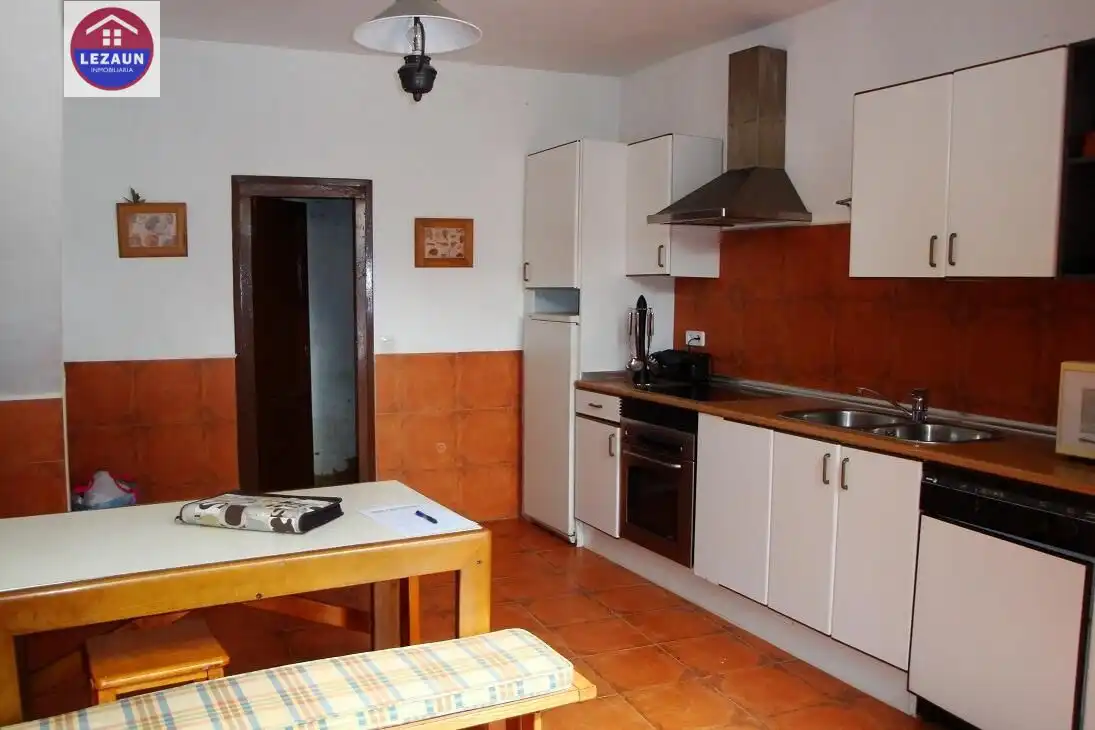 Cuina de Garatge en venda en Falces