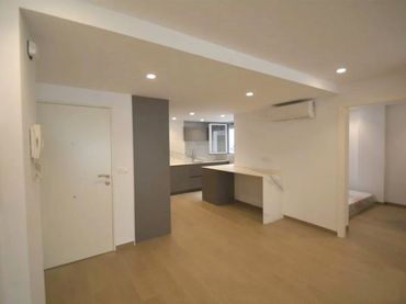 Piso con ascensor en venta en Teodomiro 1