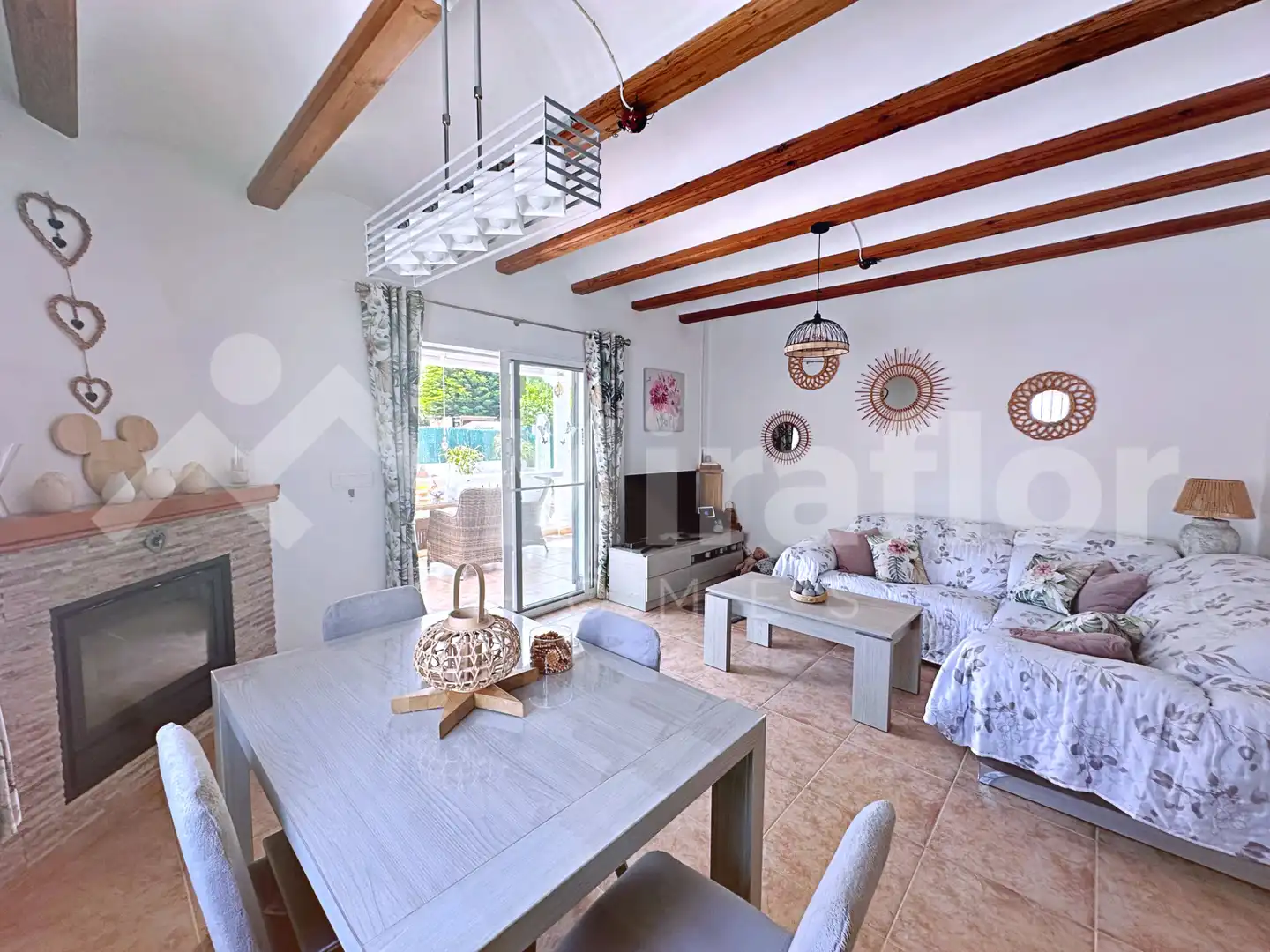Sala d'estar de Casa o xalet en venda en El Ràfol d'Almúnia amb Aire condicionat, Calefacció i Jardí privat