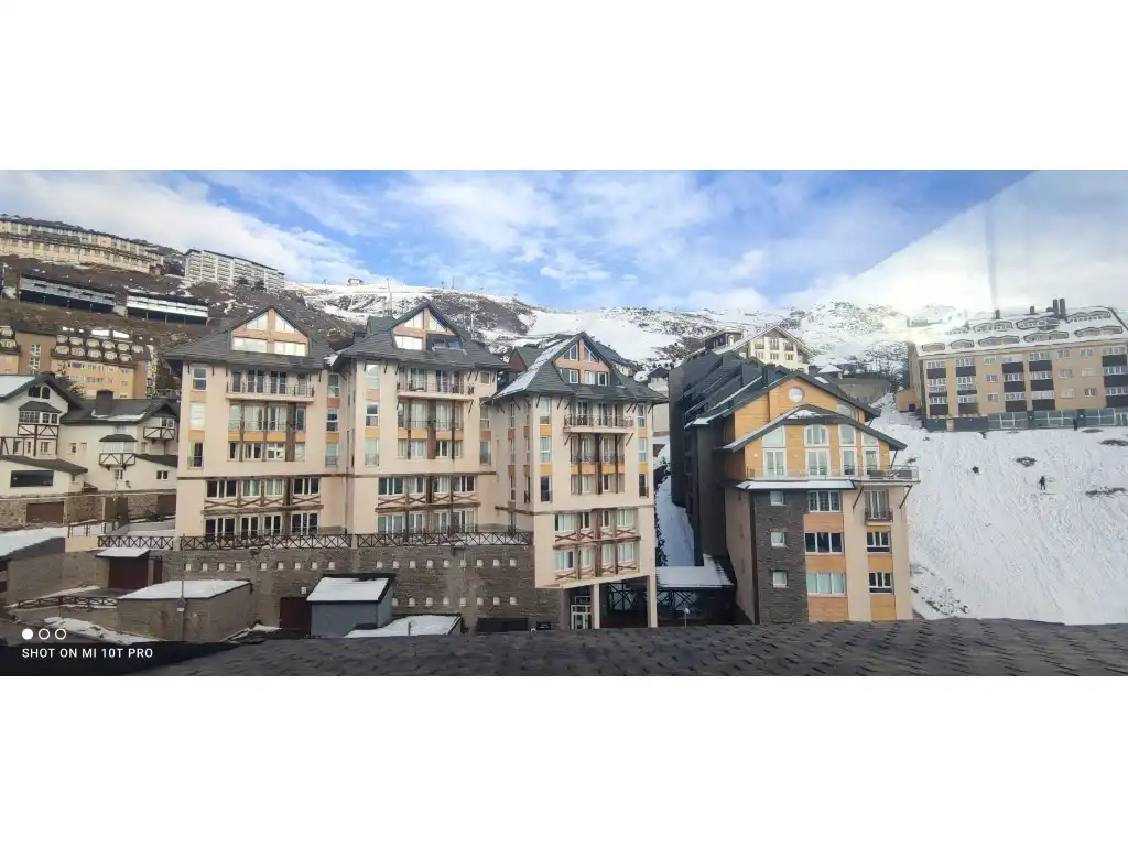 Vista exterior de Apartamento en venta en Sierra Nevada