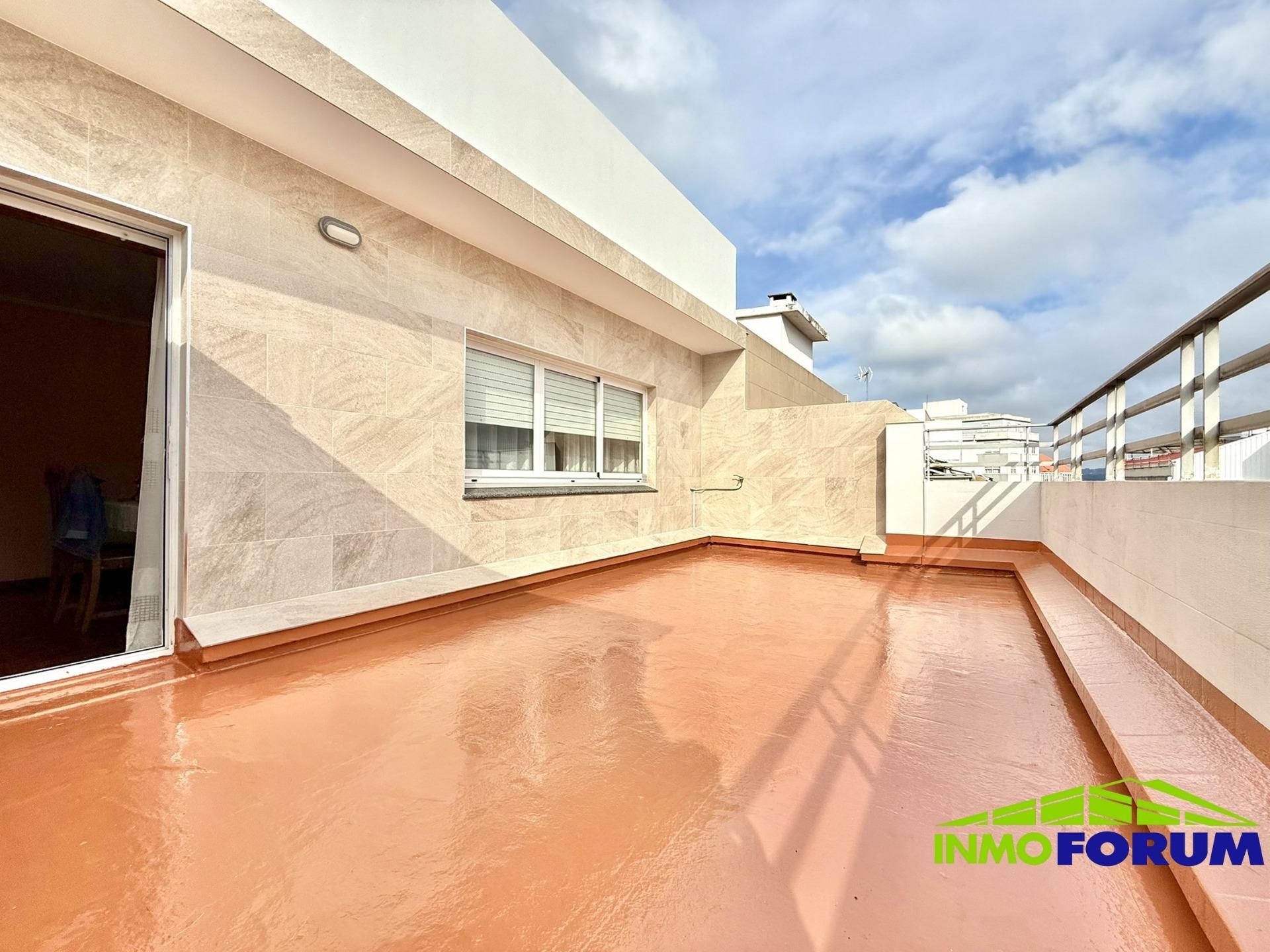 Terrassa de Pis en venda en A Coruña Capital  amb Calefacció, Parquet i Terrassa