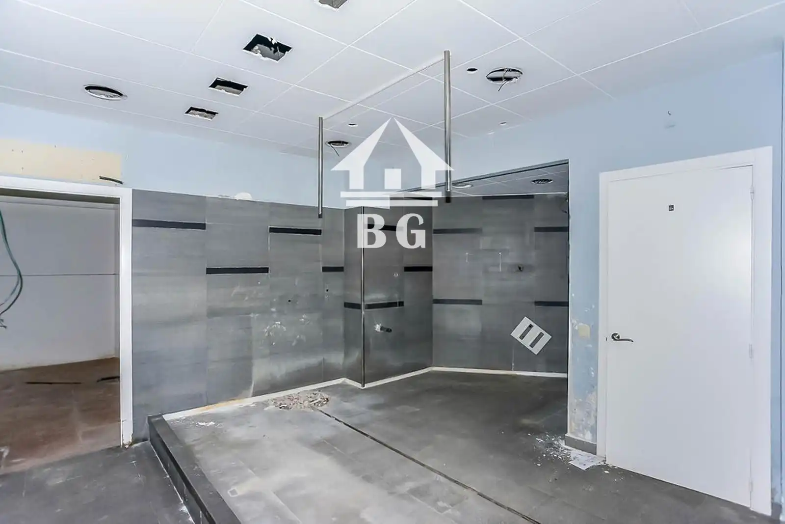 Local commercial à vendre à Les Voltes, imagen 4
