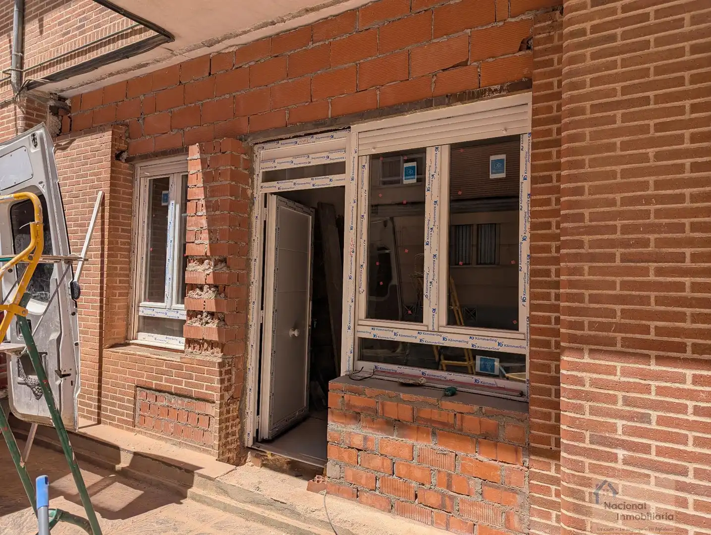 Exterior view of Flat for sale in Ávila  with Alarm