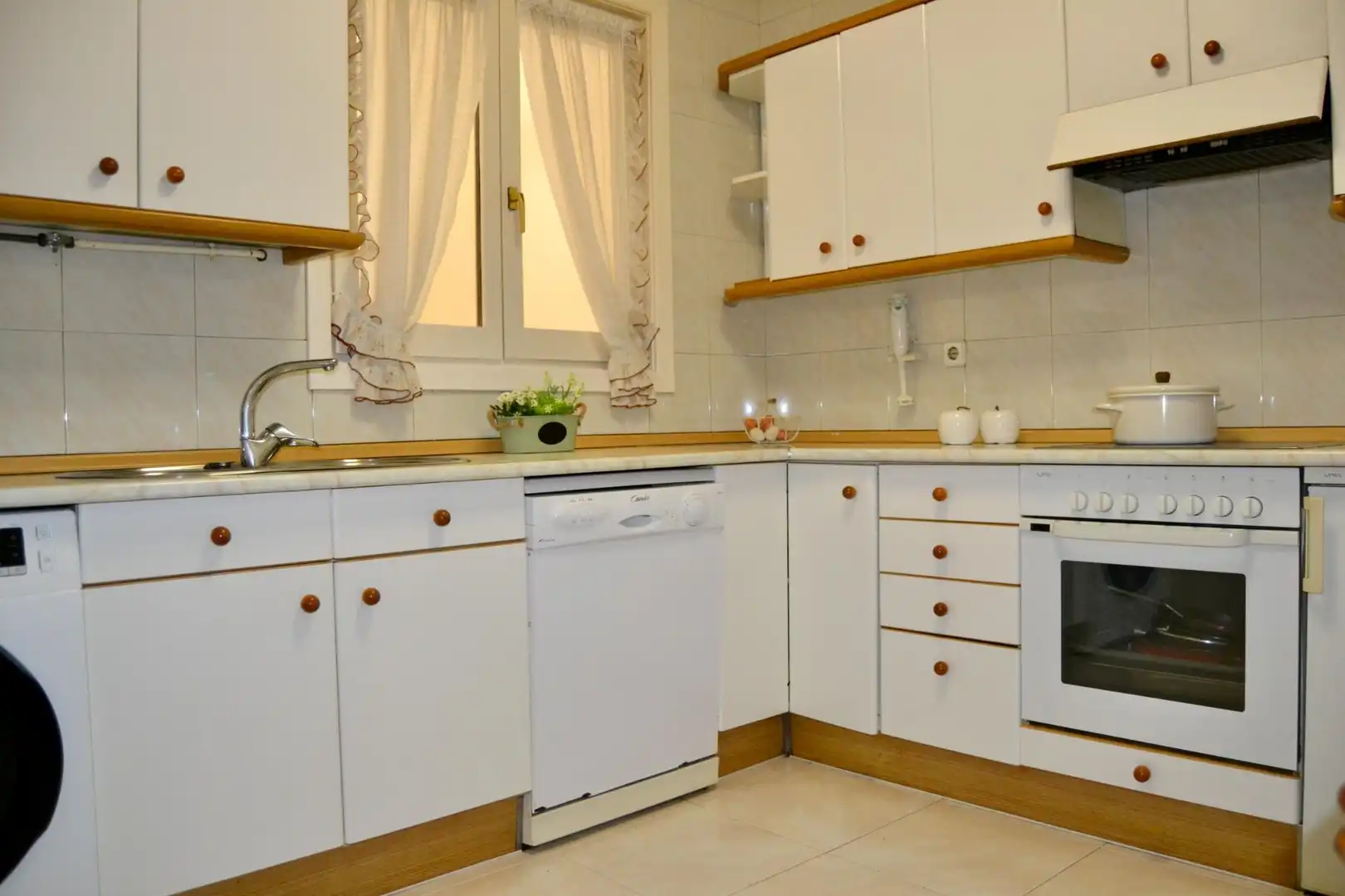 Kitchen of Flat for sale in  Pamplona / Iruña  with Heating, Storage room and Balcony