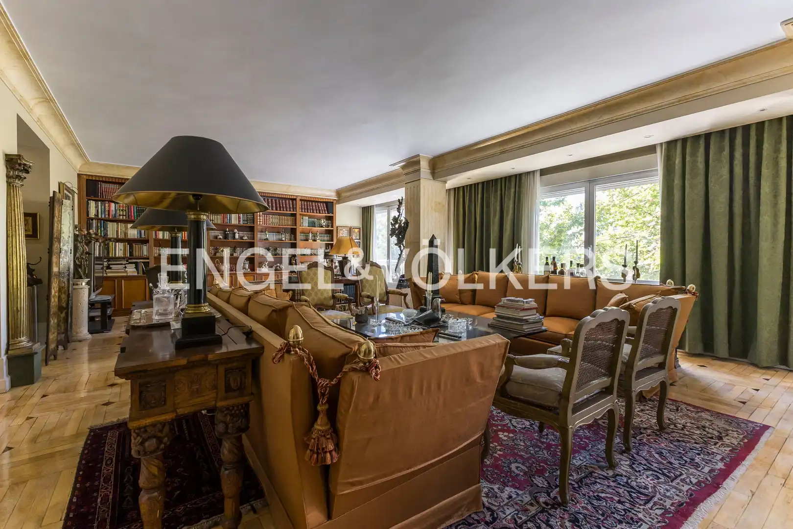 Flat with terrace for sale in Chamartín, imagen 5
