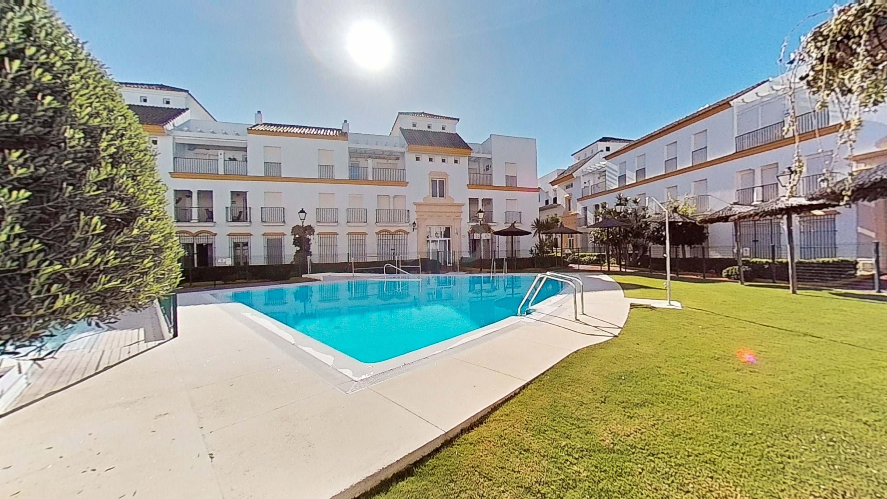 Vista exterior de Àtic en venda en Rota amb Aire condicionat, Calefacció i Terrassa