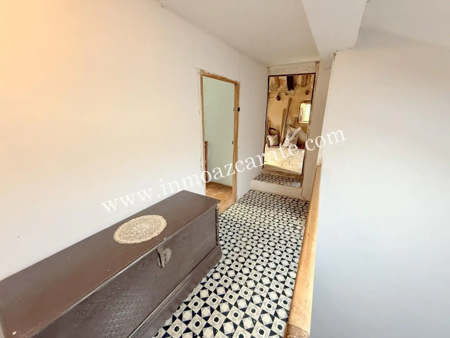 Houses for sale in Guesálaz / Gesalatz  with Storage room and Balcony