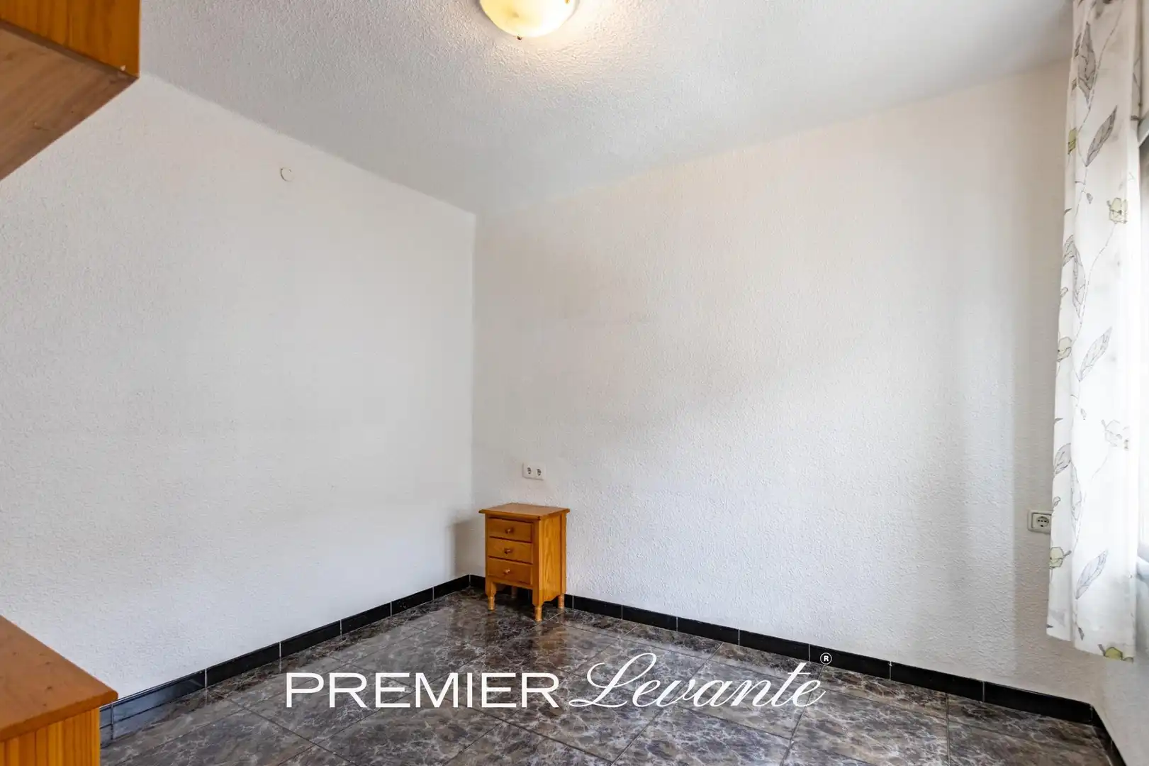 Flat for sale in Elda  with Air Conditioner