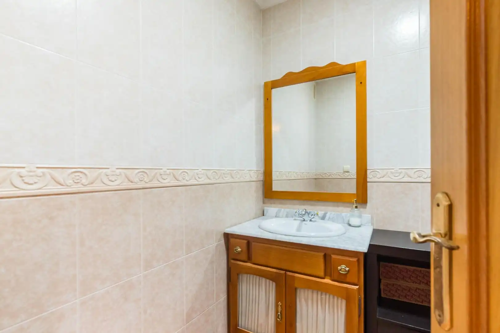 Bathroom of Duplexes for sale in Beniel  with Air Conditioner, Terrace and Storage room