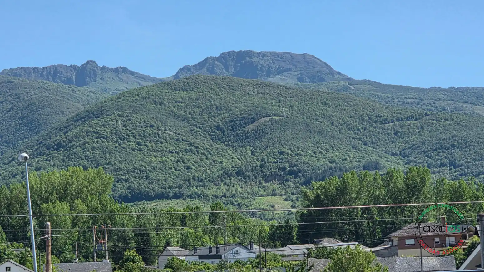 Exterior view of Houses for sale in Ponferrada  with Heating, Private garden and Terrace