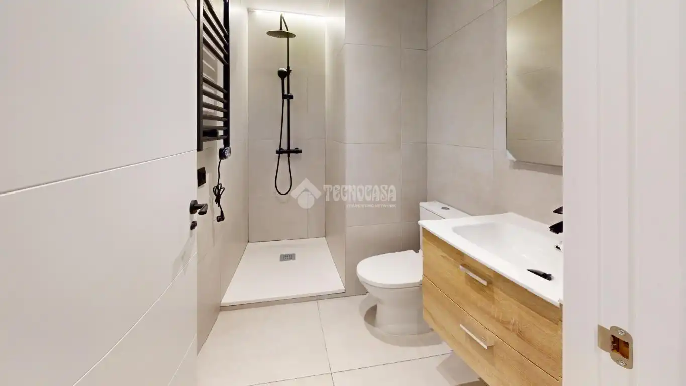 Loft en venta en Adelfas