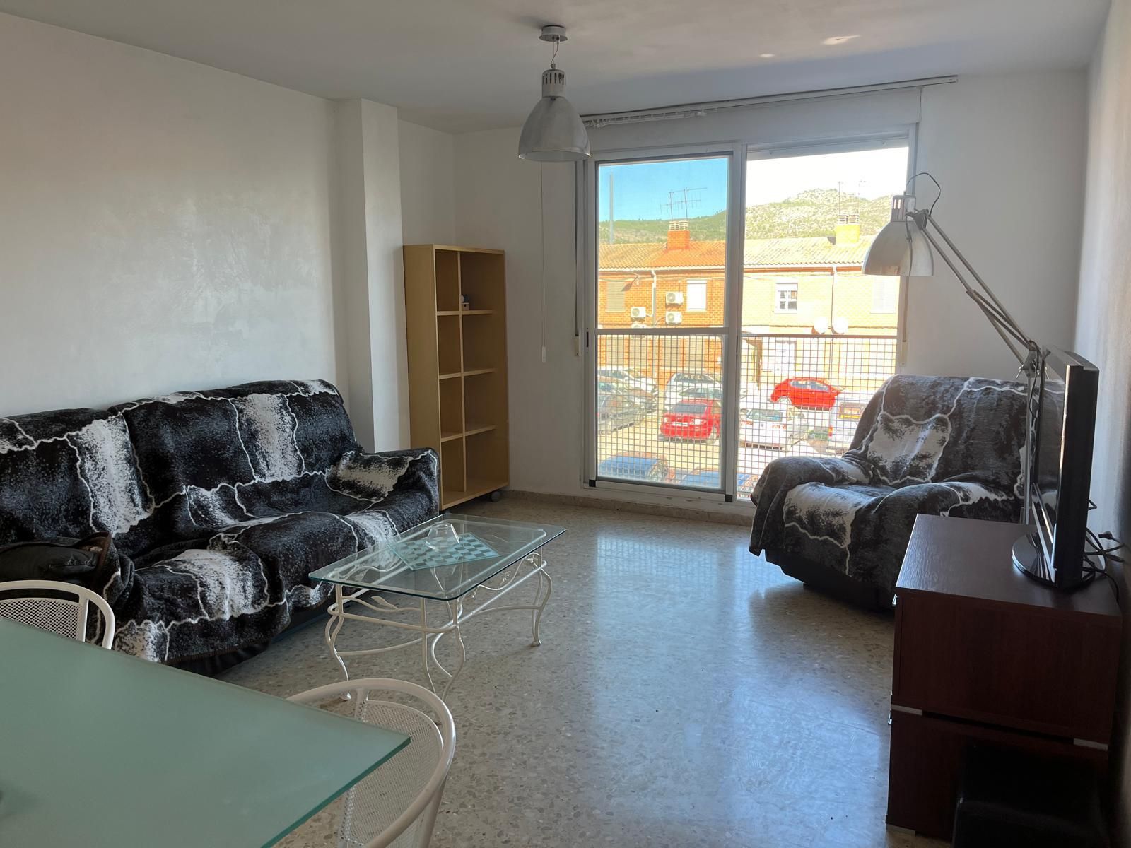 Living room of Flat for sale in Castellón de la Plana / Castelló de la Plana  with Air Conditioner, Storage room and Furnished